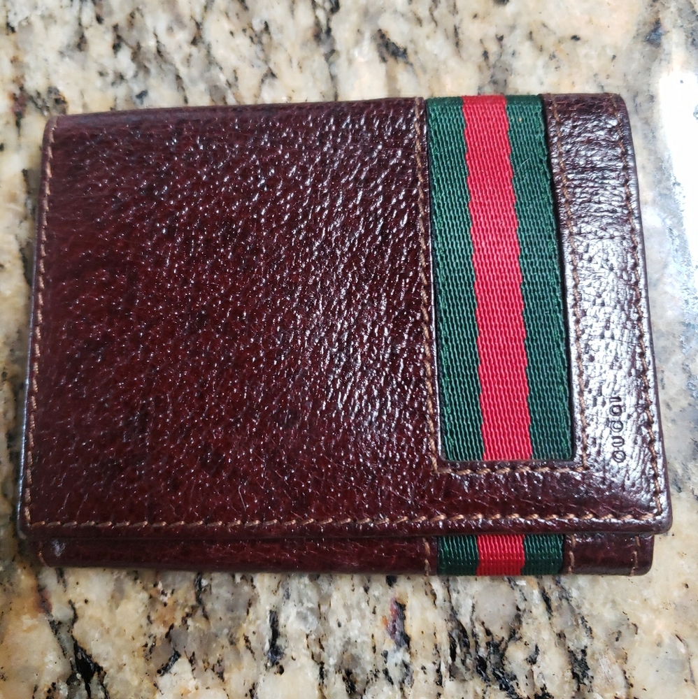 Genuine Gucci wallet in brown